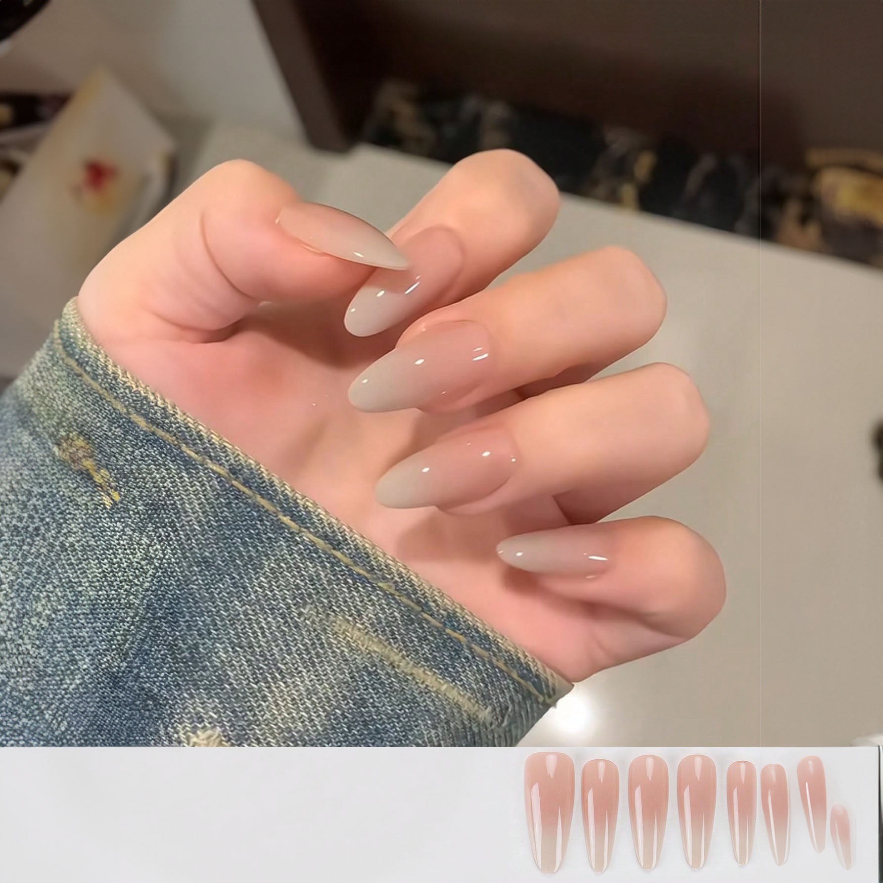 أظافر لاصقة قابلة لإعادة الاستخدام – 30 قطعة شكل لوزي بتدرّج وردي أنيق + لاصق جيلي ومبرد